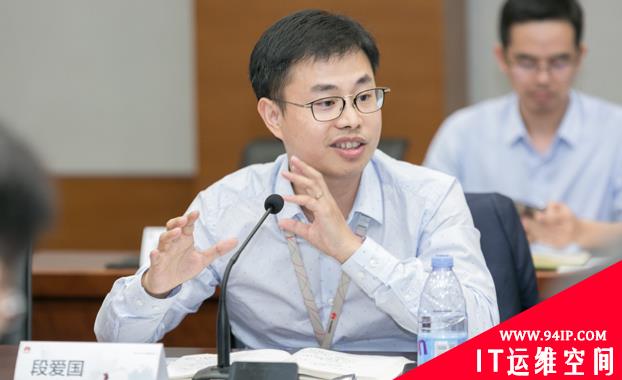 坚持自主创新之路，引领安防行业健康有序发展